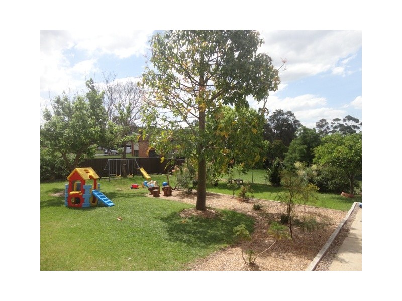 15 Cowper Street, Picton NSW 2571