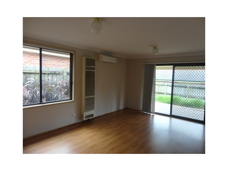 15 Gunnersmews, Wattle Grove NSW 2173
