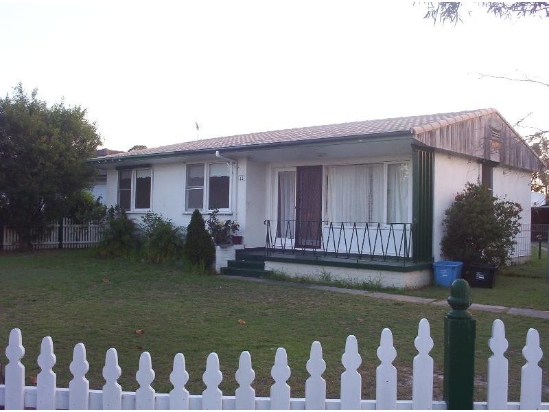 12 Wewak Road, Holsworthy NSW 2173