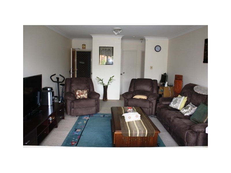 22/3 Riverpark Dr, Liverpool NSW 2170