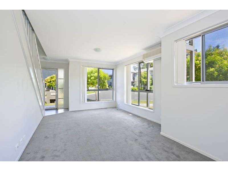 2  Northcott Bvd, Hammondville NSW 2170