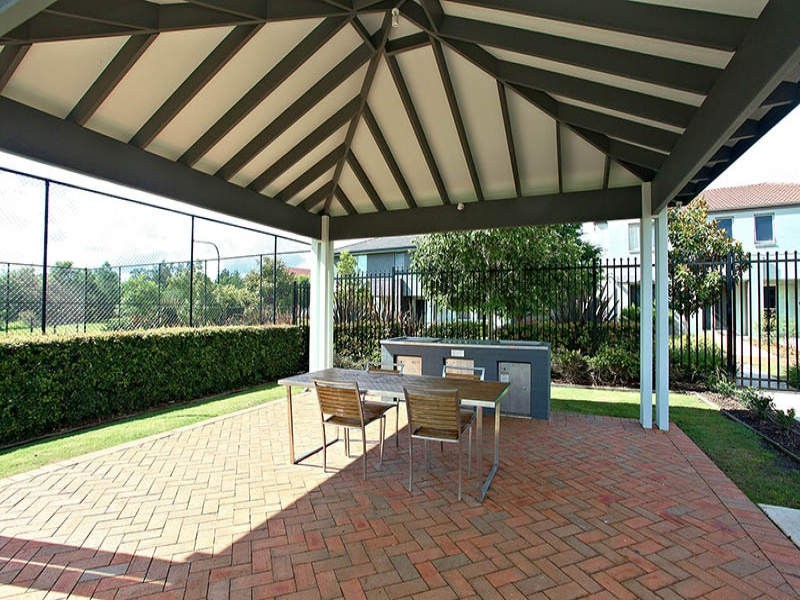 2  Northcott Bvd, Hammondville NSW 2170