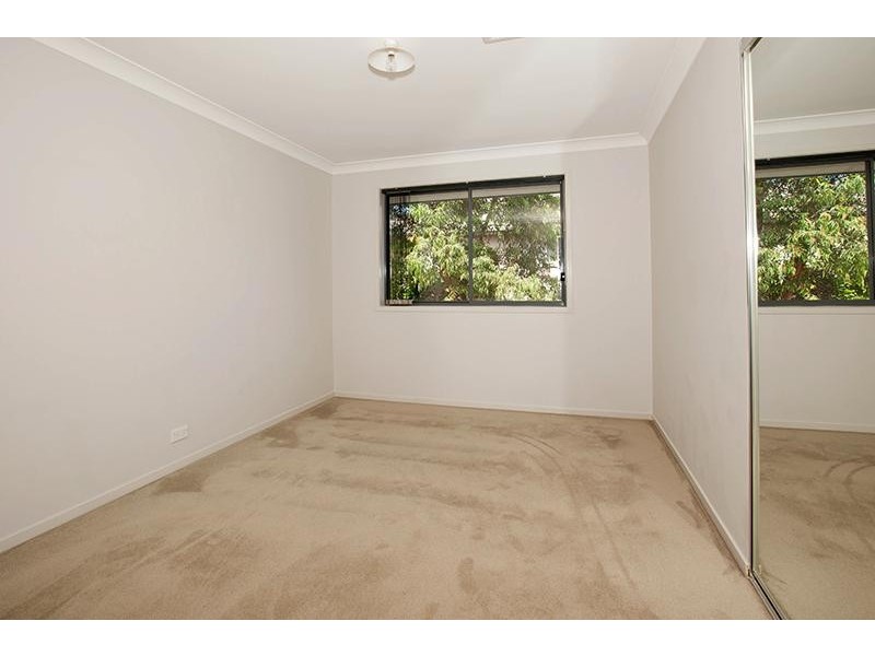 15 Margate Ave, Holsworthy NSW 2173