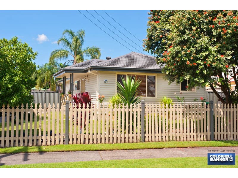 42  Derna Rd, Holsworthy NSW 2173