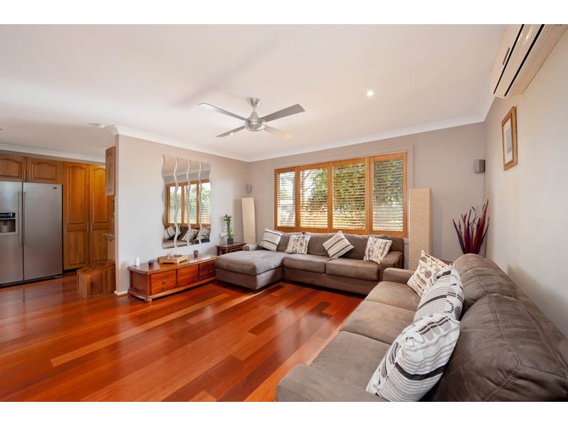 42  Derna Rd, Holsworthy NSW 2173