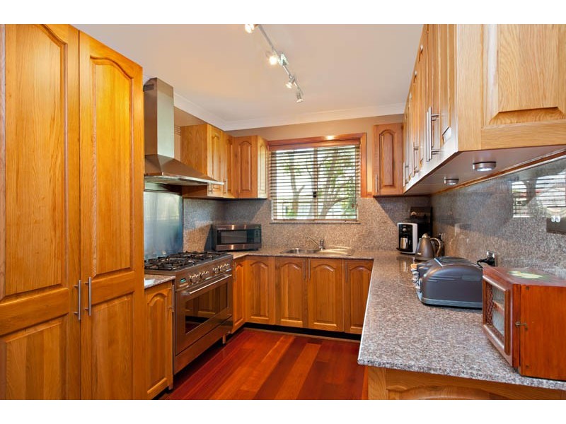 42  Derna Rd, Holsworthy NSW 2173