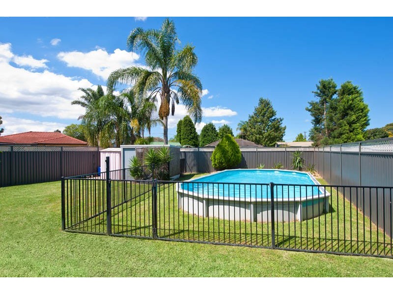 42  Derna Rd, Holsworthy NSW 2173