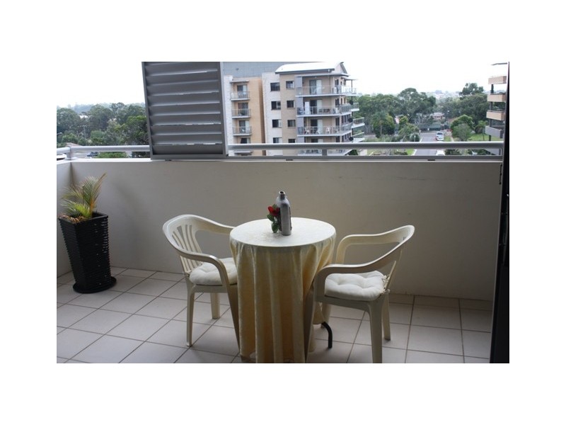 33/4-6  Lachlan St, Liverpool NSW 2170