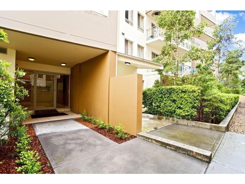 33/4-6  Lachlan St, Liverpool NSW 2170