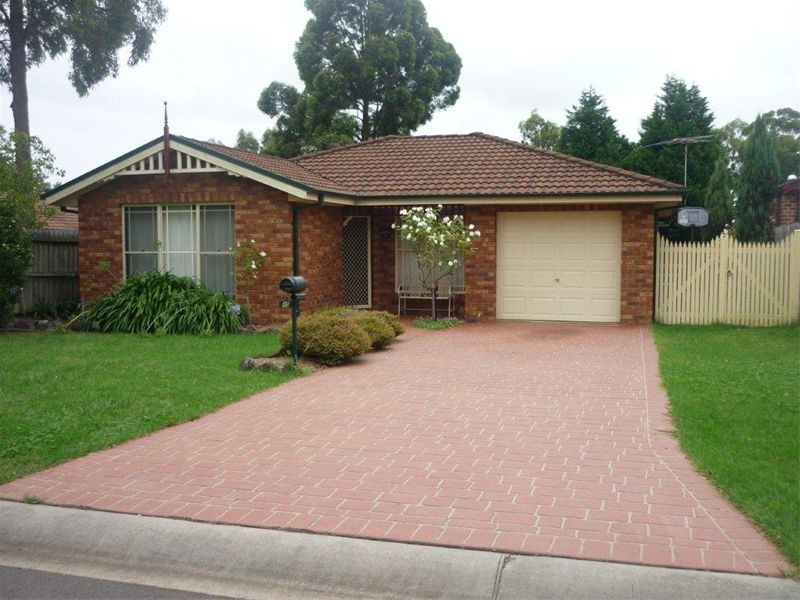 45 Woburn Abbey Crt, Wattle Grove NSW 2173