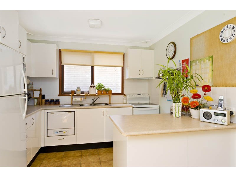 41  St George Cres, Sandy Point NSW 2172