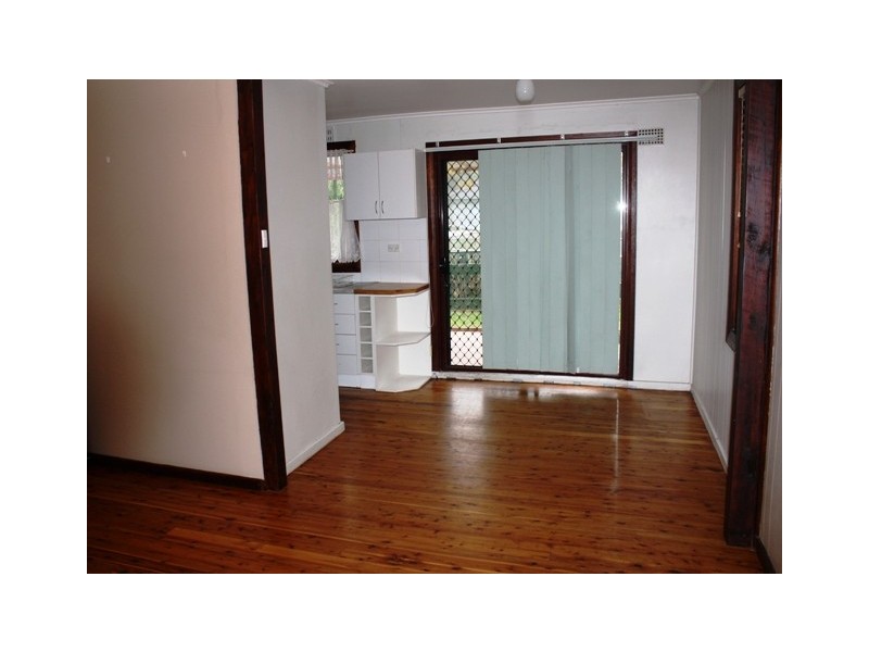 8 Kelvin Pl, Busby NSW 2168