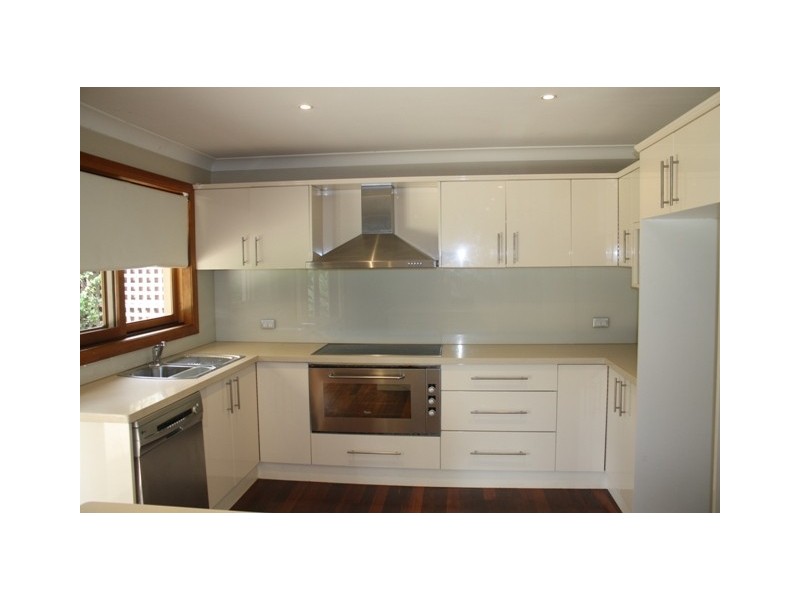 18 Bangalla Av, Chipping Norton NSW 2170