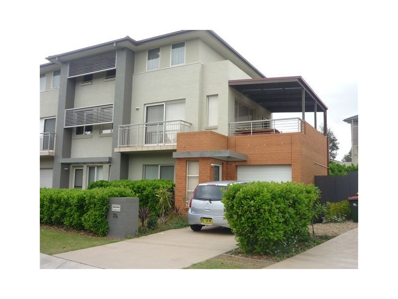2/23 Parkwood Rd, Holsworthy NSW 2173