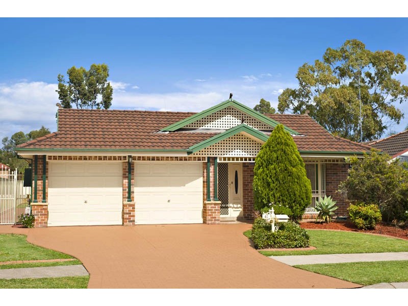 41  Birdwood Avenue, Wattle Grove NSW 2173