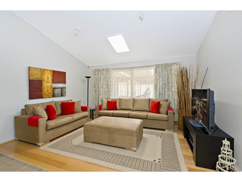 41  Birdwood Avenue, Wattle Grove NSW 2173