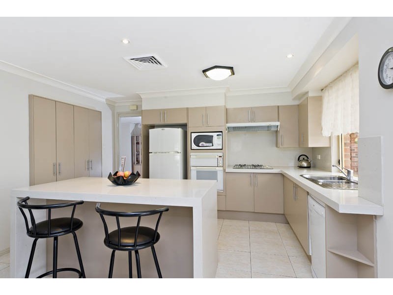 41  Birdwood Avenue, Wattle Grove NSW 2173