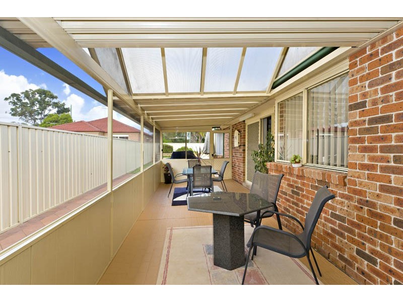 41  Birdwood Avenue, Wattle Grove NSW 2173