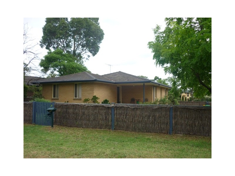 41 Mubo Cres, Holsworthy NSW 2173