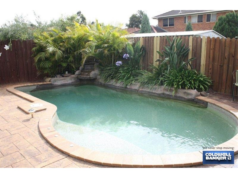 12  Esher Mews, Wattle Grove NSW 2173