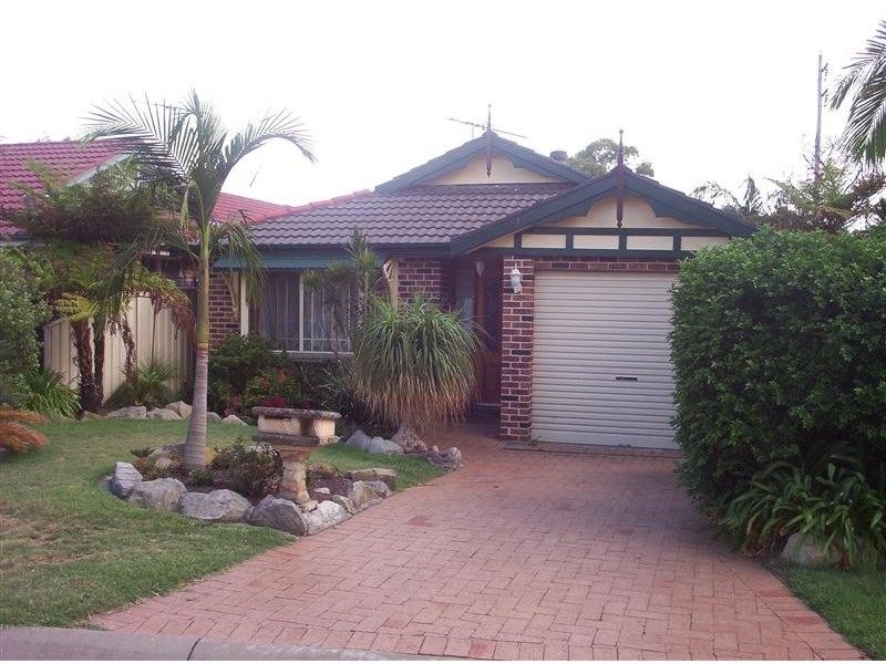 14 CORRIN COURT, Wattle Grove NSW 2173