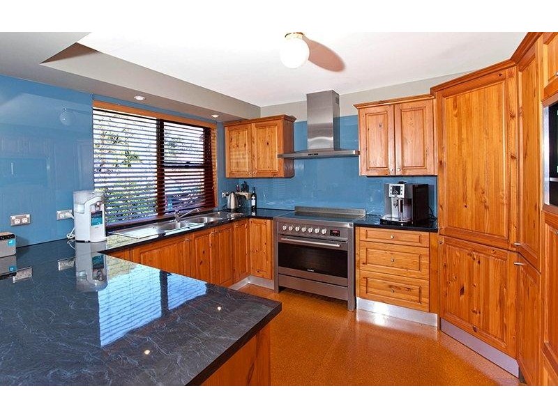 20  Riverview Road, Pleasure Point NSW 2172