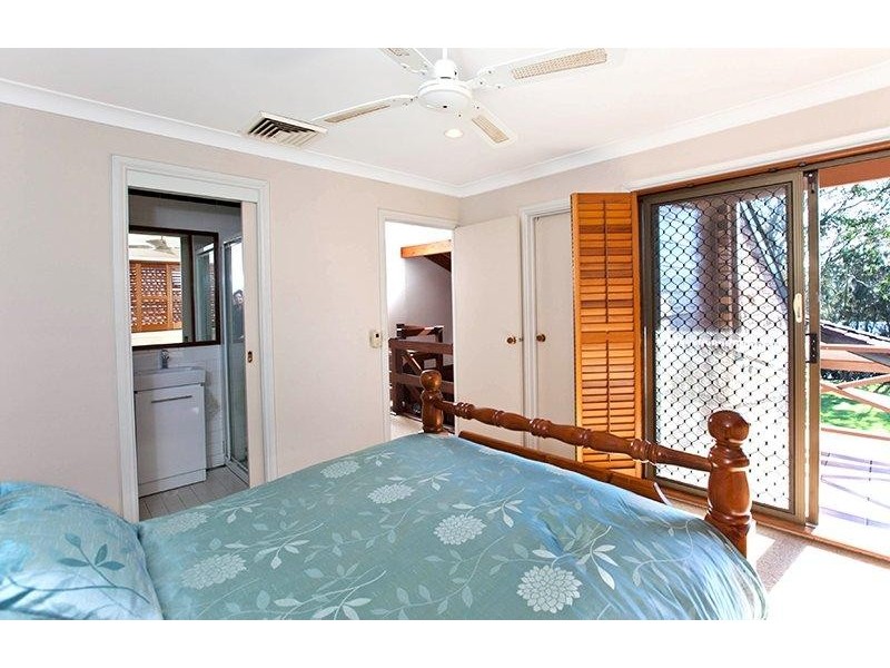 20  Riverview Road, Pleasure Point NSW 2172