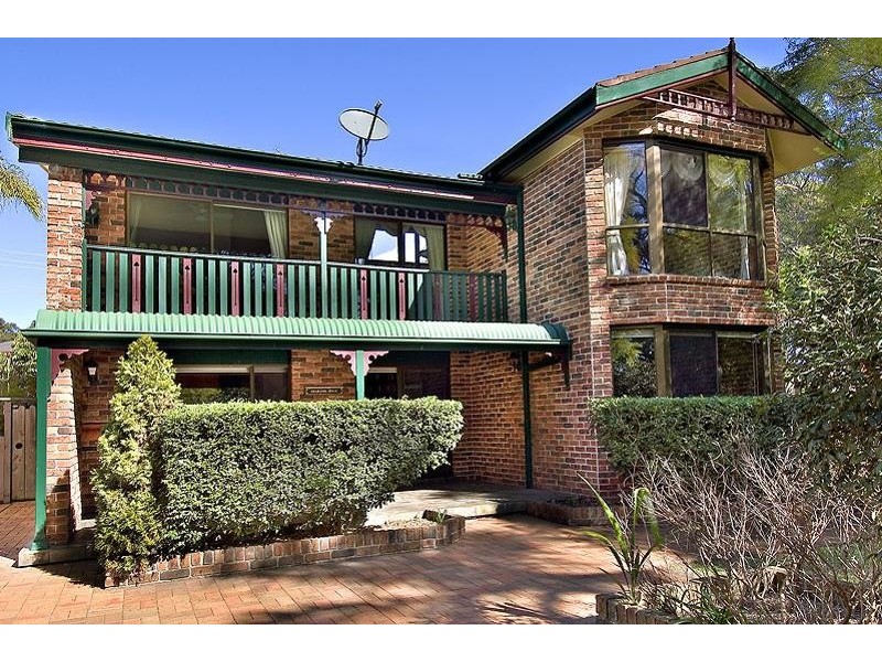 2  Riverview Rd, Pleasure Point NSW 2172