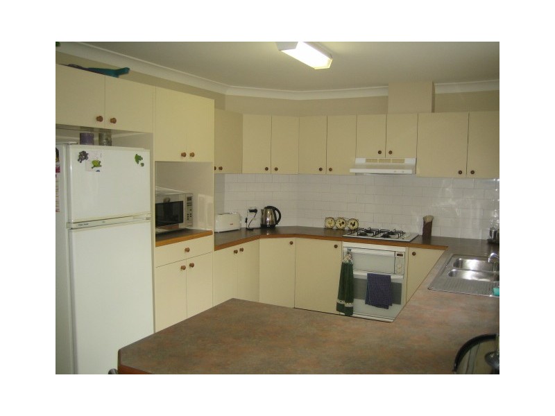 38  Kinchega Court, Wattle Grove NSW 2173