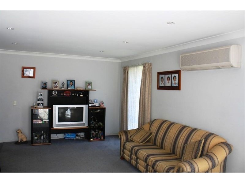 21 Wimbledon Court, Wattle Grove NSW 2173