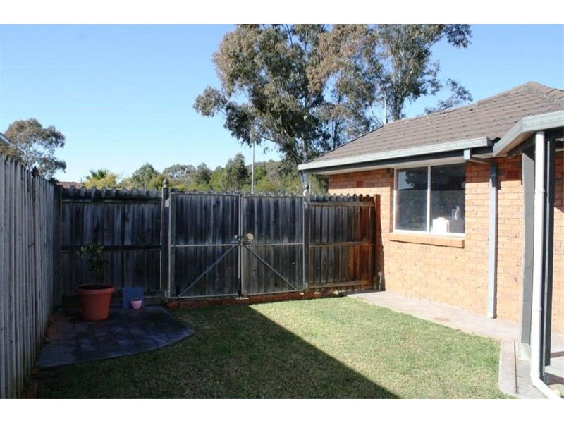 21 Wimbledon Court, Wattle Grove NSW 2173