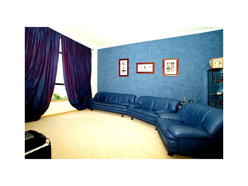 Wattle Grove NSW 2173