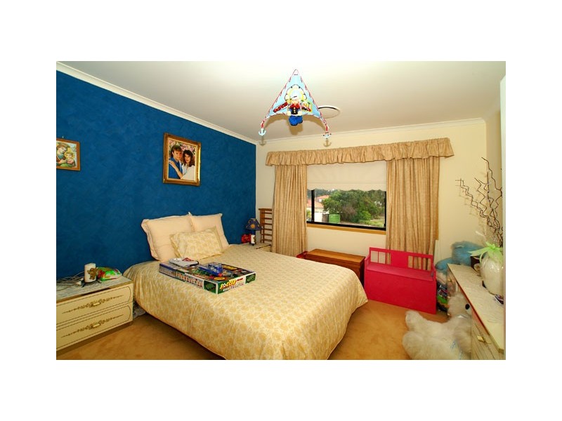 Wattle Grove NSW 2173