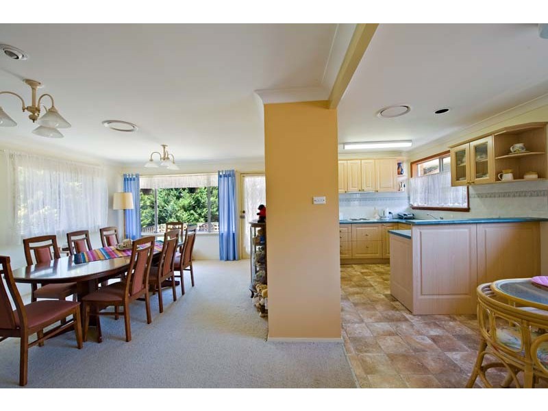 10 Riverview Rd, Pleasure Point NSW 2172