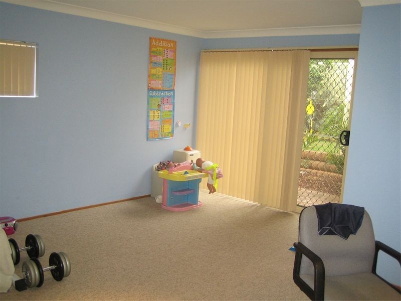 30  Woburn Abbey Court, Wattle Grove NSW 2173