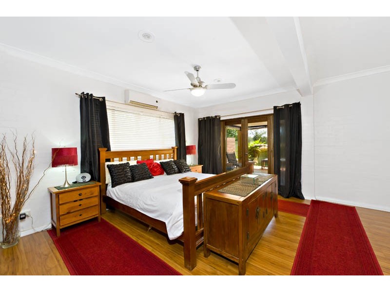 48 Riverview Rd, Pleasure Point NSW 2172