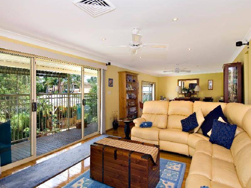 4   Jewell Close, Hammondville NSW 2170