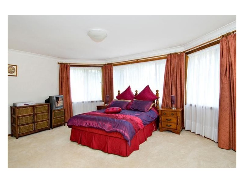 22  Barrington Court, Holsworthy NSW 2173