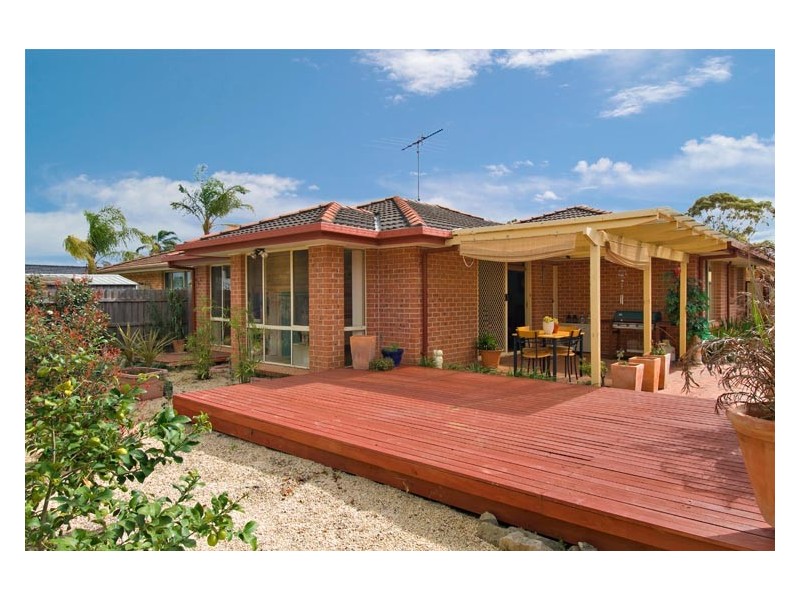 4  Yarran Court, Wattle Grove NSW 2173