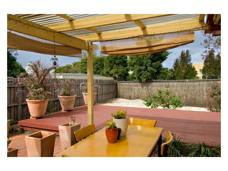 4  Yarran Court, Wattle Grove NSW 2173