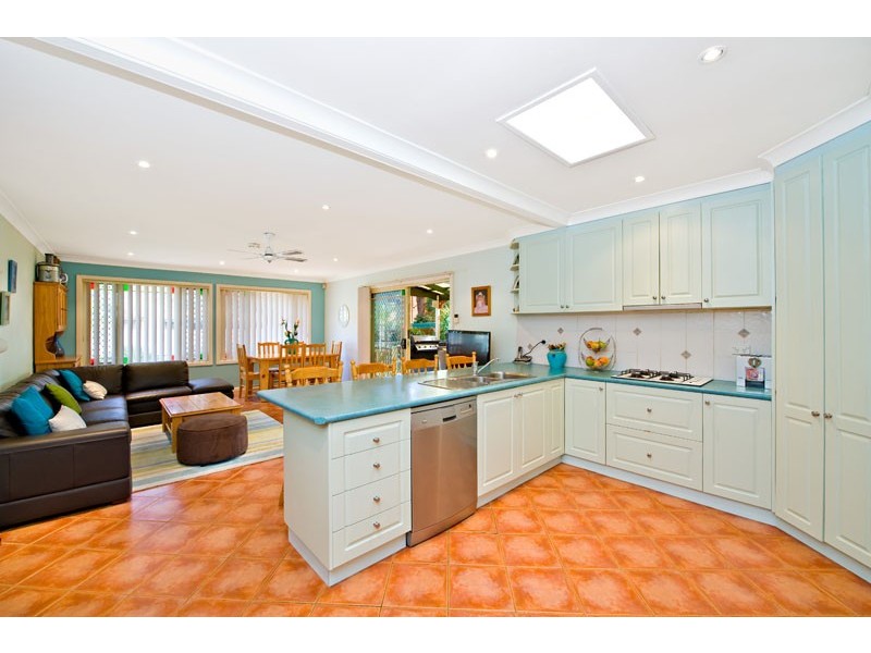 97 Derna Rd, Holsworthy NSW 2173