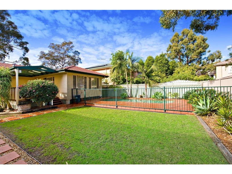97 Derna Rd, Holsworthy NSW 2173