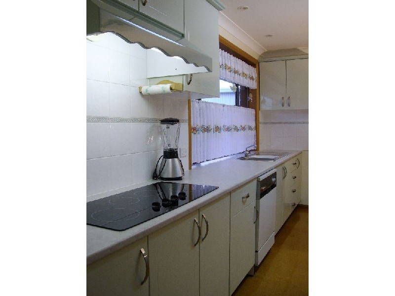 4 Ingoola Close, Moorebank NSW 2170