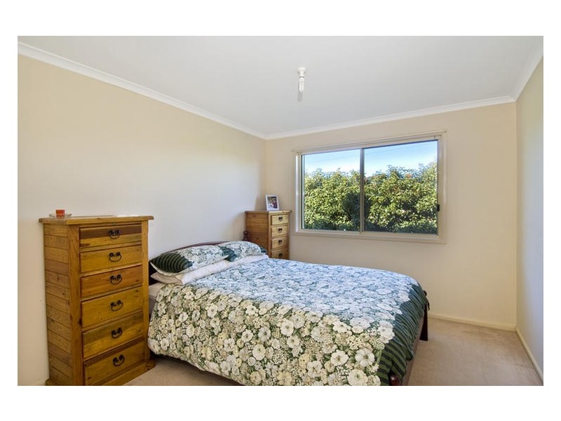 21  Jenolan Court, Wattle Grove NSW 2173