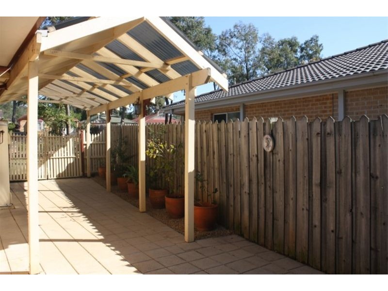 159 Australis Ave, Wattle Grove NSW 2173
