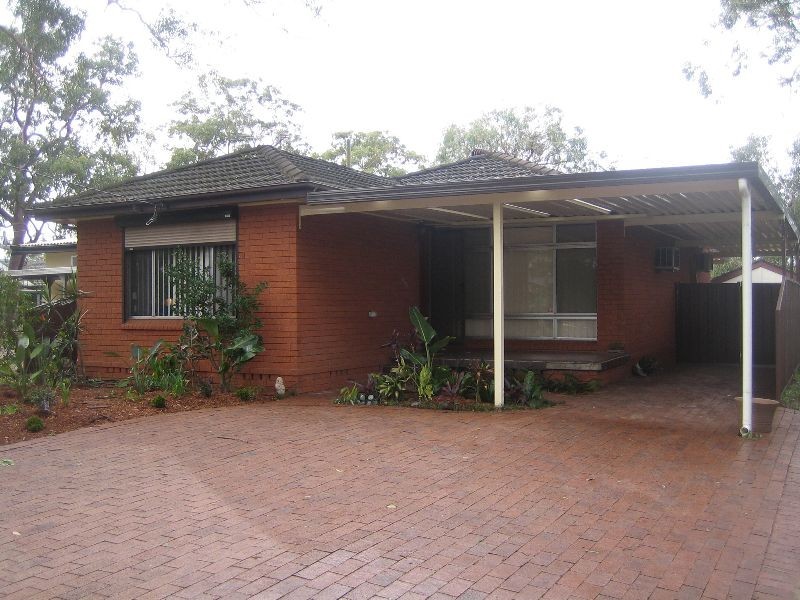 104  St George Cres, Sandy Point NSW 2172