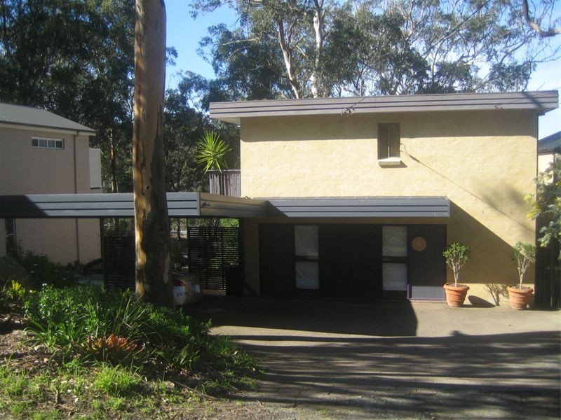 192  St George Cres, Sandy Point NSW 2172