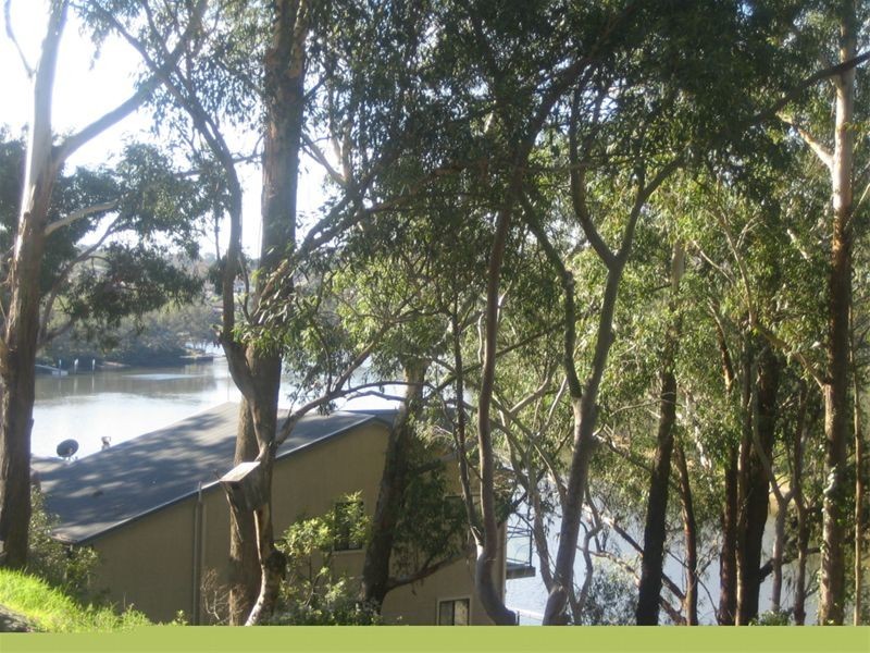 192  St George Cres, Sandy Point NSW 2172