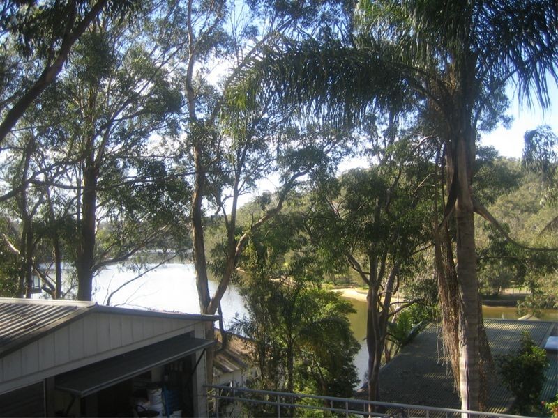 192  St George Cres, Sandy Point NSW 2172