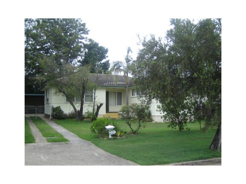 6 Sanananda Rd, Holsworthy NSW 2173